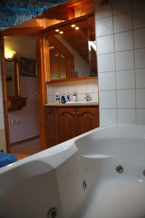 コントカリ Stathoula'S Houseヴィラ エクステリア 写真